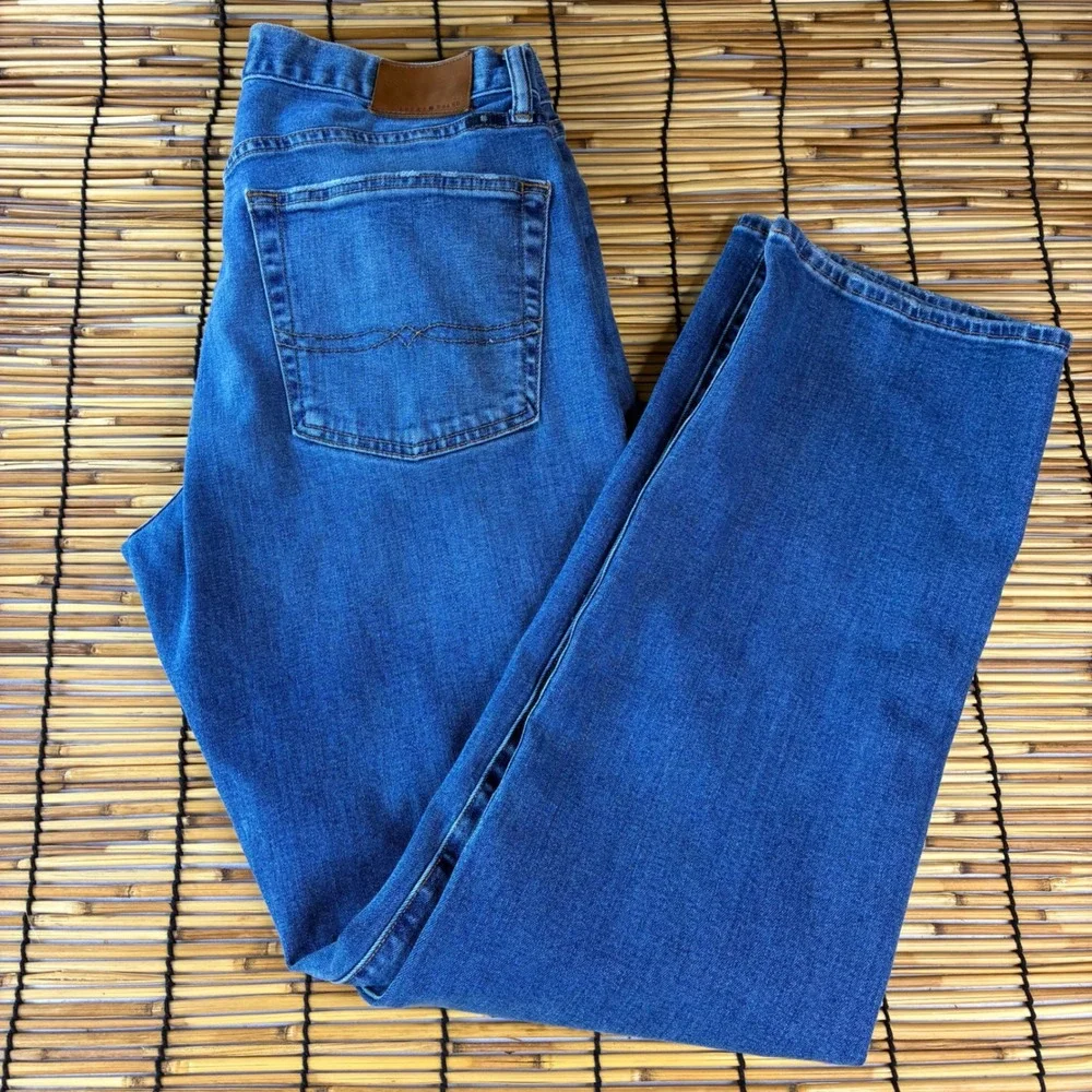 Lucky Brand 363 Vintage Straight Mens Blue Medium Wash Denim Jeans 32x30